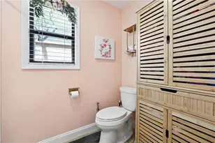 8555 Colony Club Dr, Alpharetta, GA 30022 - Photo 36