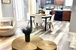 754 Lobdale Falls Dr, Lawrenceville, GA 30045 - Photo 4