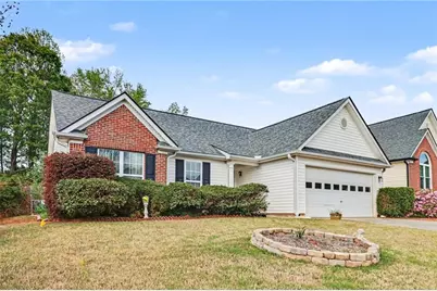 304 Allegheny Avenue, Dallas, GA 30132 - Photo 2