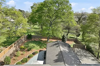 1104 Lanier Avenue, Gainesville, GA 30501 - Photo 16