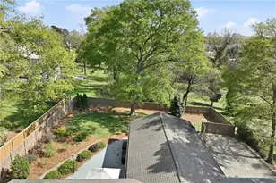 1104 Lanier Ave, Gainesville, GA 30501 - Photo 16