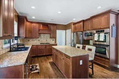 832 Dolly Avenue, Atlanta, GA 30331 - Photo 12