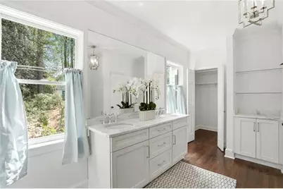 3975 Peachtree Dunwoody Road NE, Atlanta, GA 30342 - Photo 20