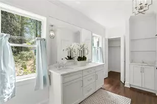 3975 Peachtree Dunwoody Rd NE, Atlanta, GA 30342 - Photo 20