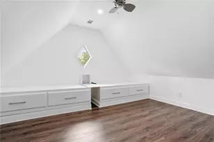 3975 Peachtree Dunwoody Rd NE, Atlanta, GA 30342 - Photo 30