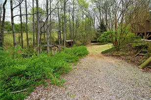 5155 Strickland Rd, Gainesville, GA 30507 - Photo 4