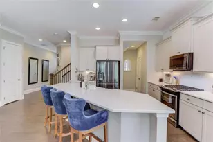 1450 Edgebrook Ct, Atlanta, GA 30329 - Photo 14