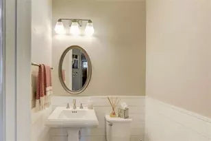 1450 Edgebrook Ct, Atlanta, GA 30329 - Photo 16