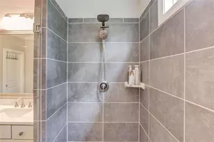 1450 Edgebrook Ct, Atlanta, GA 30329 - Photo 32