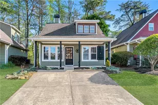 204 Lakeside Dr, Waleska, GA 30183 - Photo 1