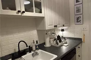 395 Pharr Rd NE, Atlanta, GA 30305 - Photo 8