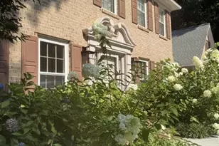 5382 Lanford Springs Ct, Lilburn, GA 30047 - Photo 2