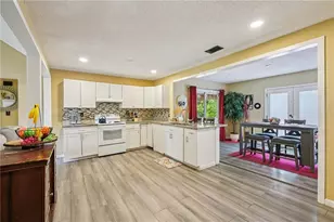 7030 Kingston Ln, McDonough, GA 30253 - Photo 4