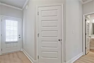 3999 Streamlet Wy, Gainesville, GA 30506 - Photo 2