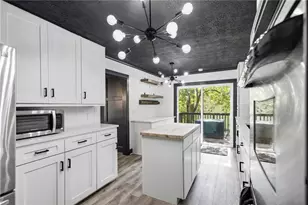 240 Summerfield Dr, Alpharetta, GA 30022 - Photo 10