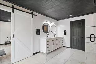 240 Summerfield Dr, Alpharetta, GA 30022 - Photo 16