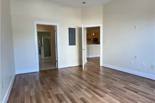 799 Hammond Dr, Atlanta, GA 30328 - Photo 10