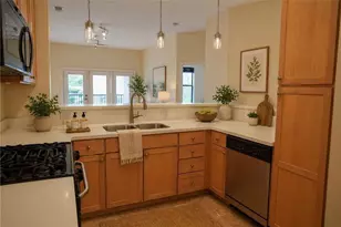 799 Hammond Dr, Atlanta, GA 30328 - Photo 6