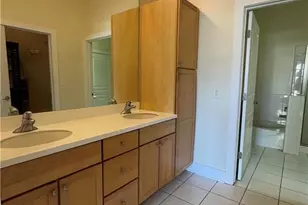 799 Hammond Dr, Atlanta, GA 30328 - Photo 14