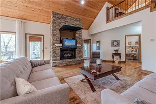 326 Garfield Dr, Ellijay, GA 30540 - Photo 10