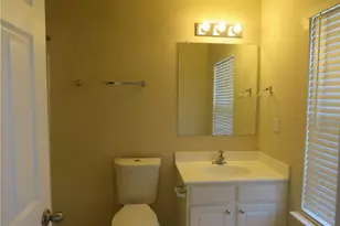 2240 Landing Ridge Dr, Duluth, GA 30097 - Photo 8