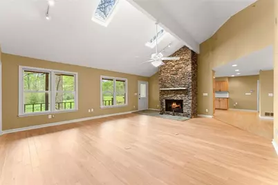 353 Riverwood Road, Lula, GA 30554 - Photo 8