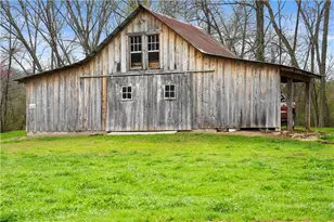 605 Lynch Mountain Rd, Sautee Nacoochee, GA 30571 - Photo 44