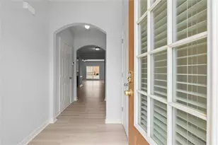 1947 Lakeshore Overlook Cir NW, Kennesaw, GA 30152 - Photo 4