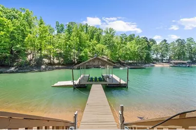 5340 Point South Drive, Gainesville, GA 30504 - Photo 4