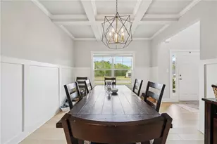 72 Sanders Xing, Newnan, GA 30263 - Photo 2