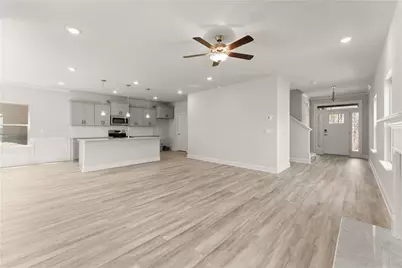 266 Magnolia Villas Drive, Cornelia, GA 30531 - Photo 12