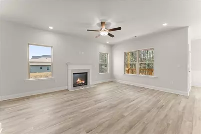 266 Magnolia Villas Drive, Cornelia, GA 30531 - Photo 10