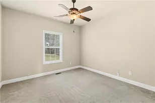 4689 Lantern Ct, Lithonia, GA 30038 - Photo 12