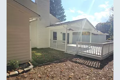 10085 Old Woodland Entry, Johns Creek, GA 30022 - Photo 32