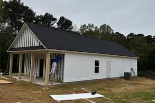 29 Laurel Ln, Carrollton, GA 30116 - Photo 4