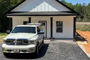 29 Laurel Ln, Carrollton, GA 30116 - Photo 2
