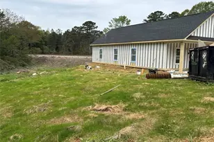 29 Laurel Ln, Carrollton, GA 30116 - Photo 4