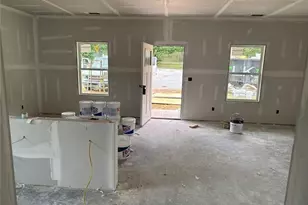 29 Laurel Ln, Carrollton, GA 30116 - Photo 8