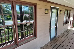 2072 Hampton Trail, Conyers, GA 30013 - Photo 4