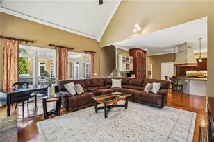 3990 Falls Ridge Dr, Johns Creek, GA 30022 - Photo 4