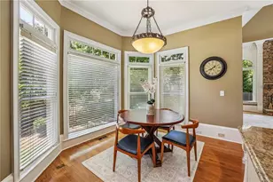 3990 Falls Ridge Dr, Johns Creek, GA 30022 - Photo 8
