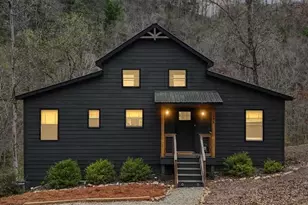 496 Meadow Ln, Talking Rock, GA 30175 - Photo 4