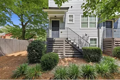 3796 Oxford Circle, Doraville, GA 30340 - Photo 1