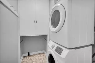 58 Andrew Jackson St, Commerce, GA 30529 - Photo 16