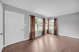 58 Andrew Jackson St, Commerce, GA 30529 - Photo 4