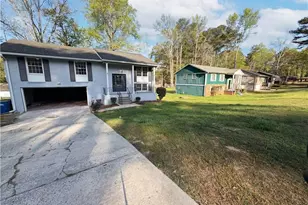 1010 Buckhurst Dr, Atlanta, GA 30349 - Photo 6