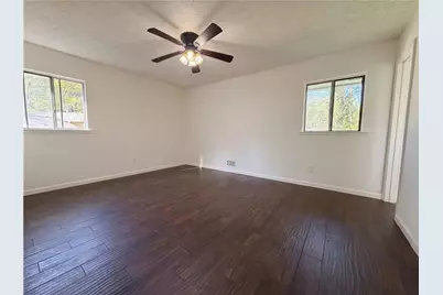 1010 Buckhurst Drive, Atlanta, GA 30349 - Photo 14