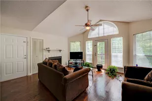 1315 Red Deer Way, Alpharetta, GA 30022 - Photo 6