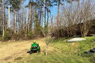 334 Atlanta St, Barnesville, GA 30204 - Photo 26