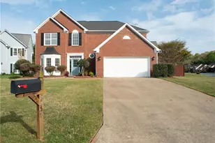 3359 Shallowford Green Dr, Marietta, GA 30062 - Photo 1